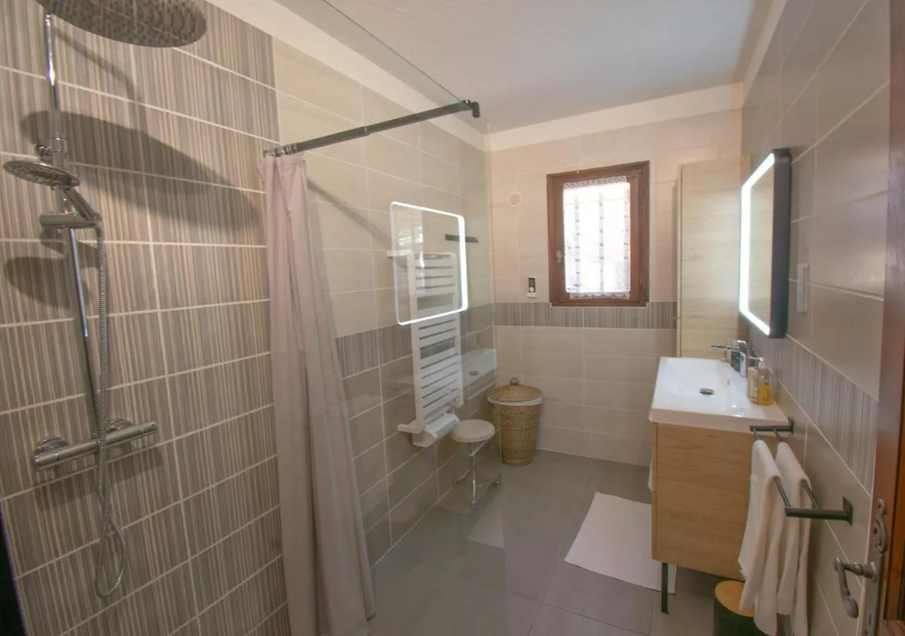 Villa Ma Rosa, 160M2, 4Ch, Piscine Et Jardin Mandelieu-la-Napoule